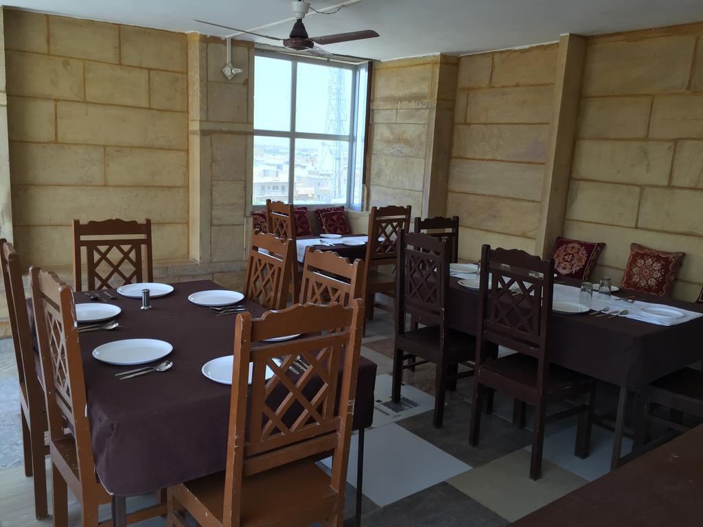 Hotel Classic Jaisalmer Zewnętrze zdjęcie